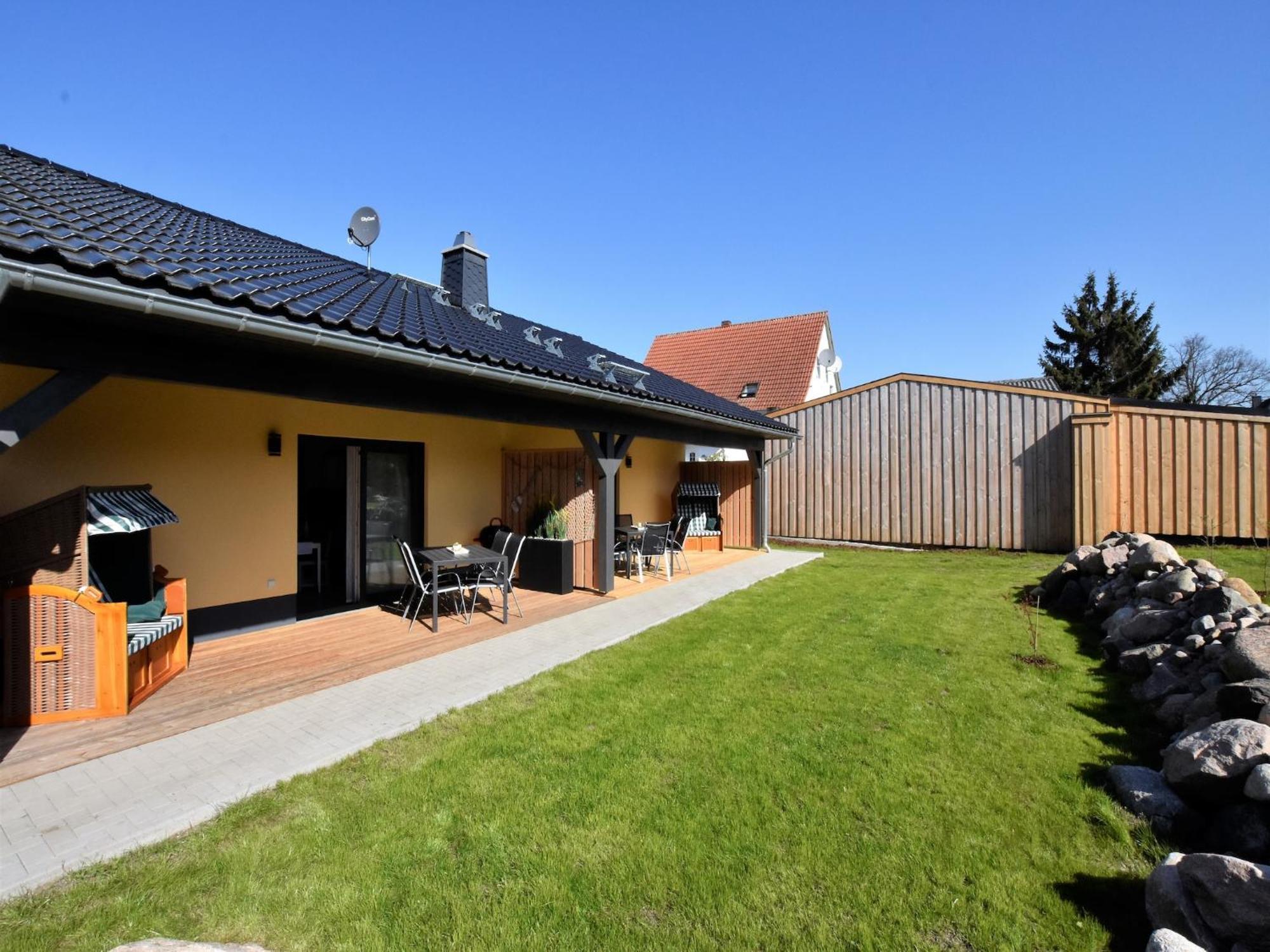 Cozy Apartment In Barnekow With Private Terrace Buitenkant foto