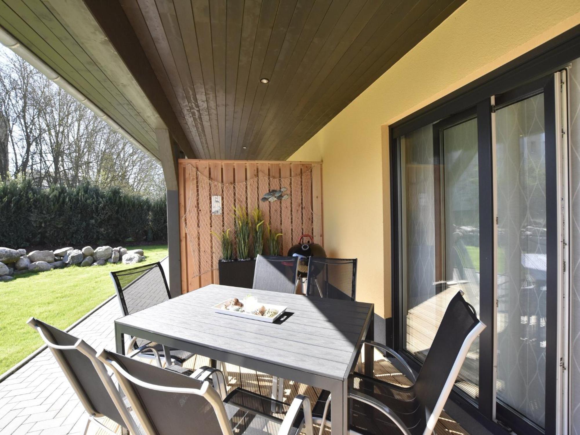 Cozy Apartment In Barnekow With Private Terrace Buitenkant foto