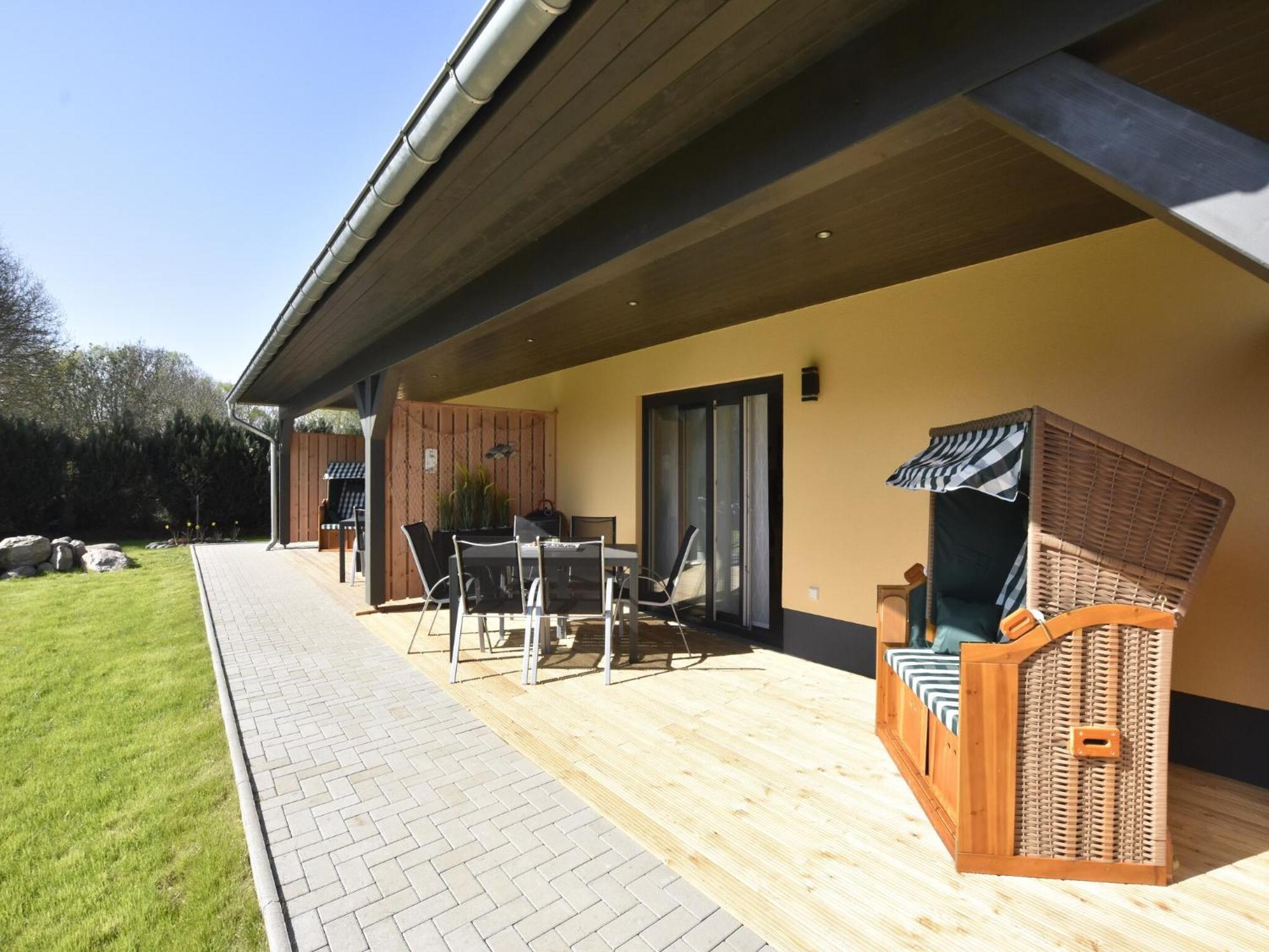 Cozy Apartment In Barnekow With Private Terrace Buitenkant foto